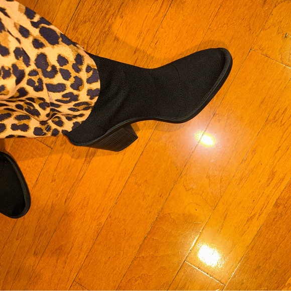 Blowfish Black Sock Slip On Western Style Boots Size 10 NWOT - Picture 7 of 10